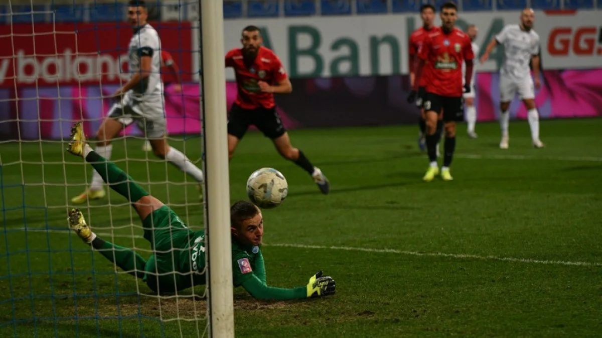 Заря – Карпаты – 1:0 – видео гола и обзор матча / фото: ФК Заря