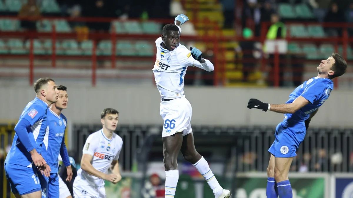 Алиу Тиаре / фото: ФК Динамо Киев