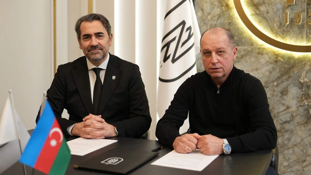 Юрий Вернидуб (справа) / фото: ФК Нефтчи