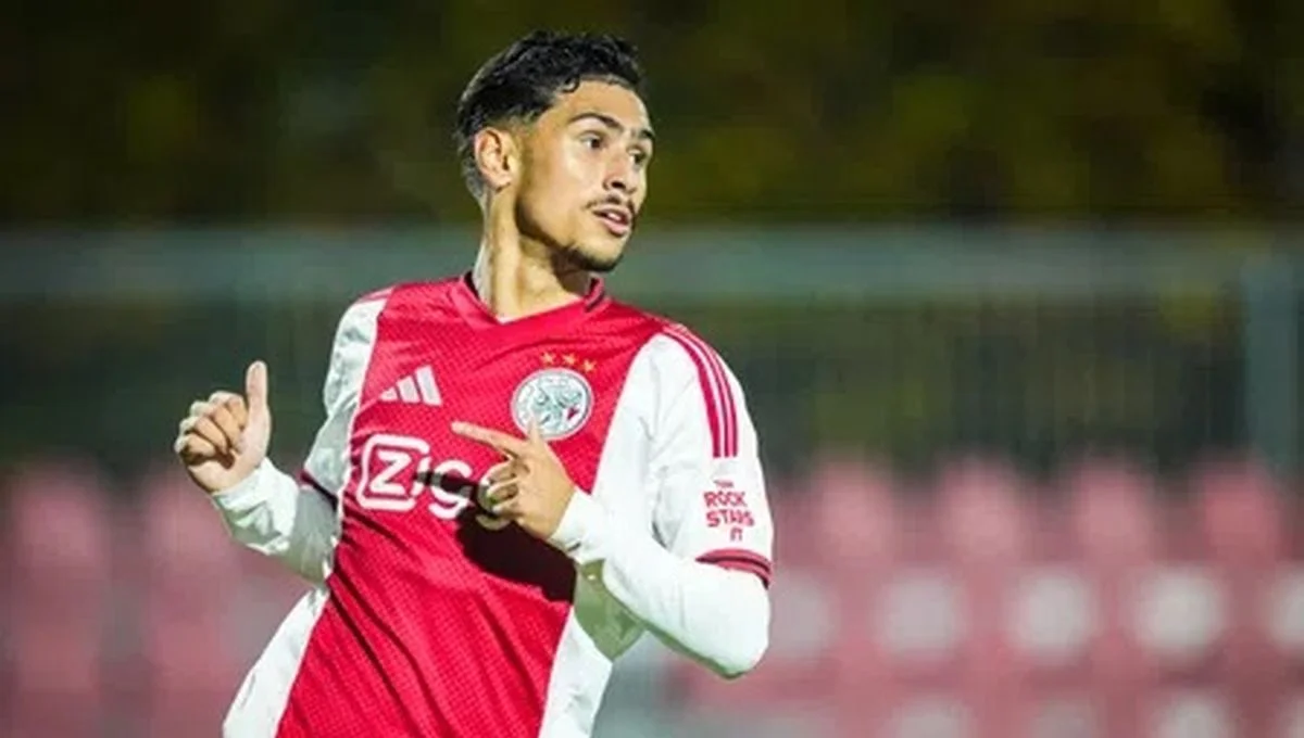 Эмре Унювар / Pro Shots