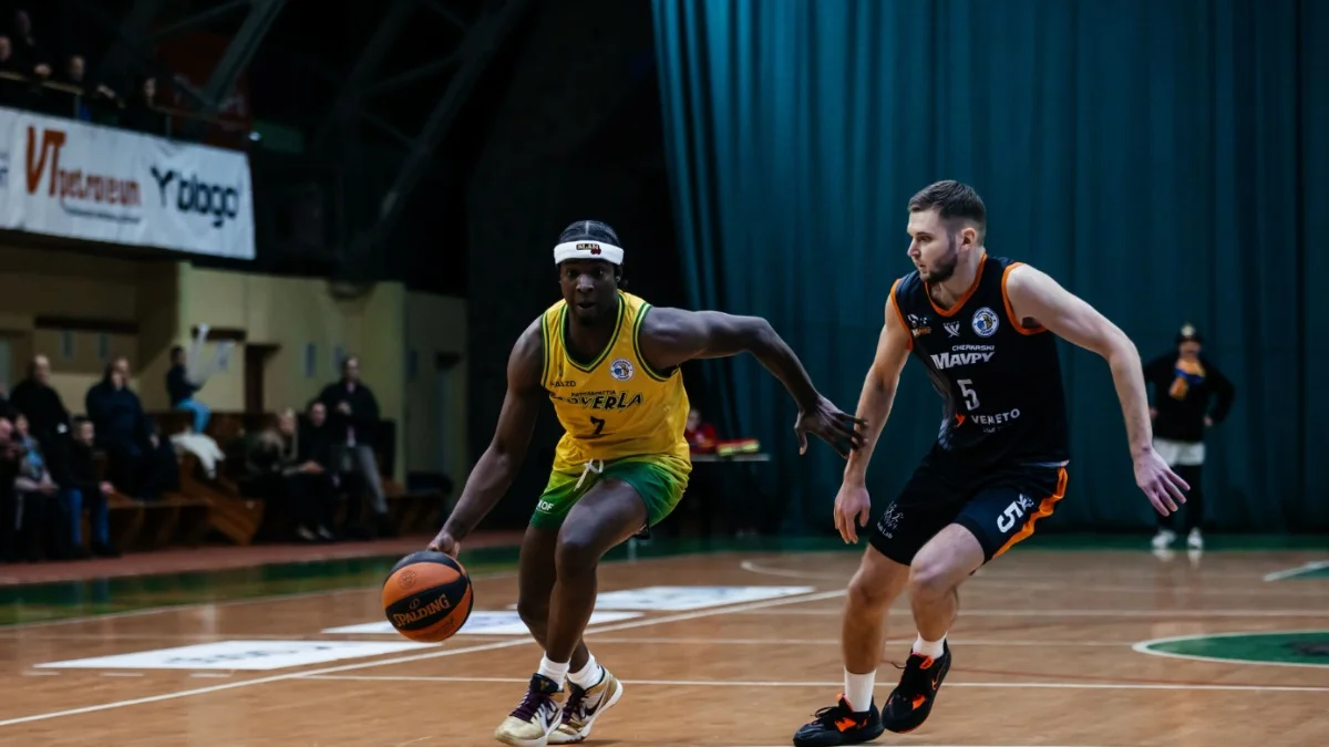 Прикарпатье-Говерла - Черкасские Мавпы / ФБУ