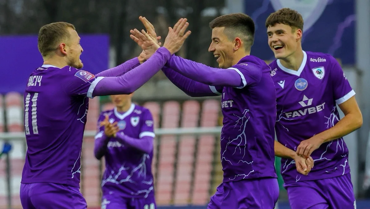 Гравці ЛНЗ / фото: ФК ЛНЗ