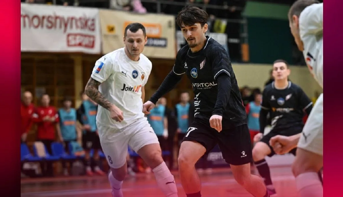 Фото к новости: ХИТ совершил камбэк против Любарта, Киев Футзал вырвал победу у Урагана, Сокол разбил Авалон: Экстра-лига