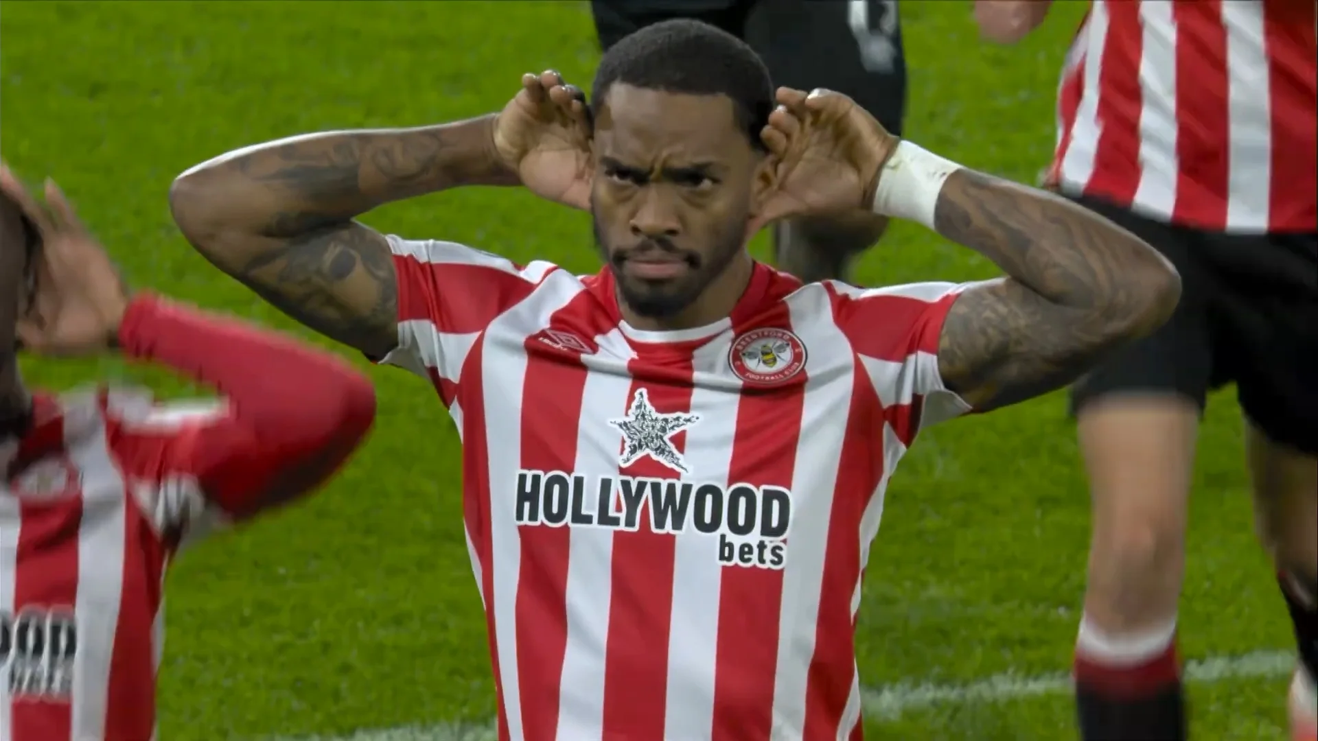 Айвен Тоуни / Скриншот