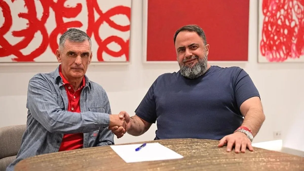 Хосе Луиса Мендилибар / Олимпиакос