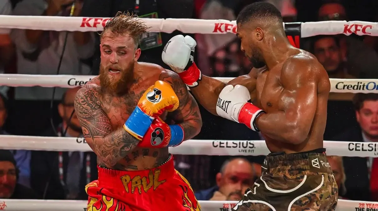 Джейк Пол и Энтони Джошуа / Getty Images