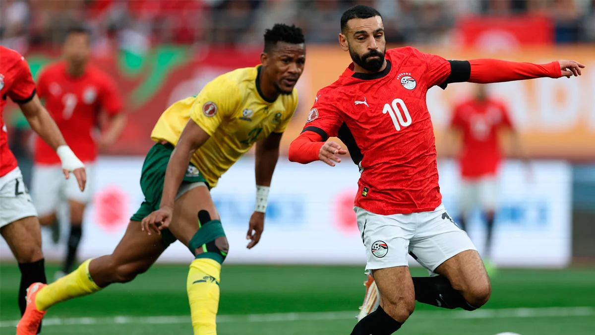 Мо Салах в матче против сборной ЮАР на КАН-2025 / FRANCK FIFE / AFP via Getty Images
