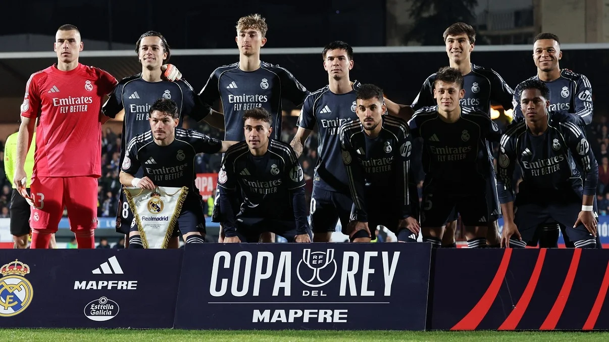 Дин Хёйсен (третий слева) / фото: Getty Images