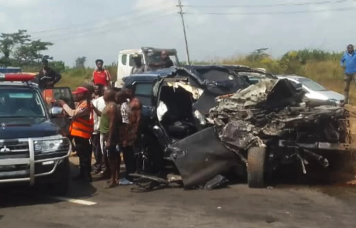Автомобиль получил сильные повреждения / фото: ВВС