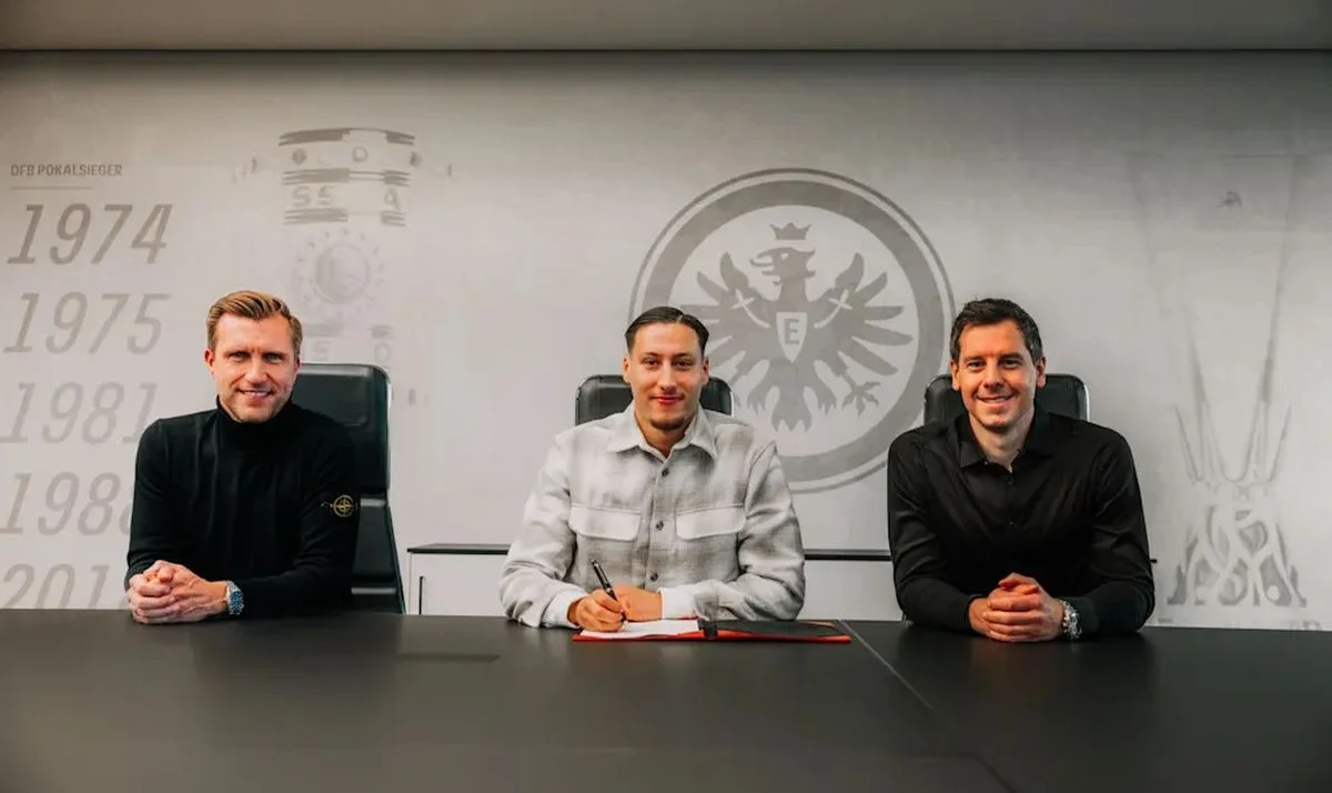 Юнес Эбнуталиб / Айнтрахт