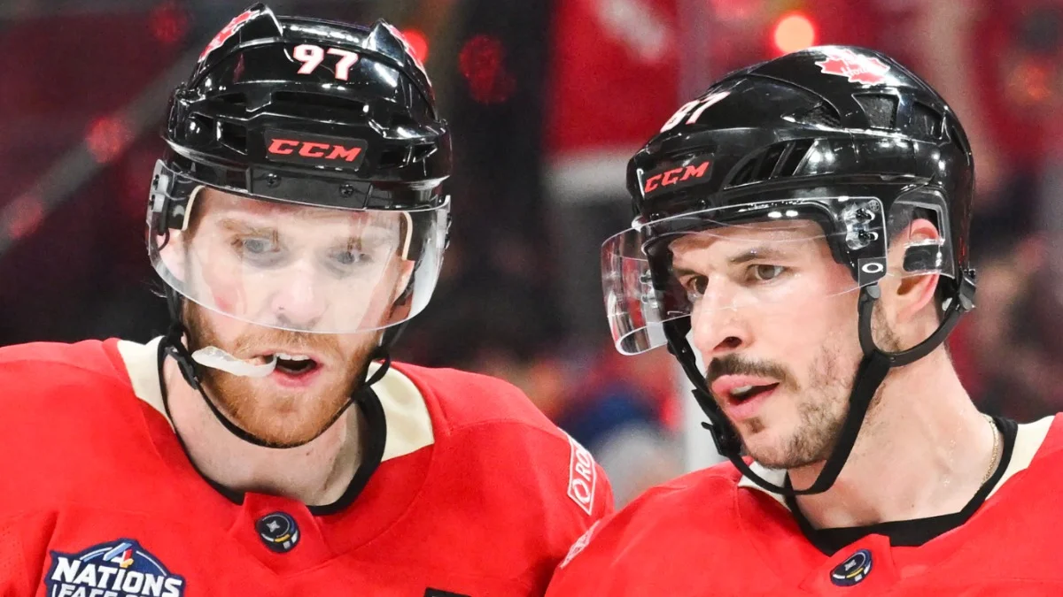 Конор Макдевід і Сідні Кросбі / IMAGO