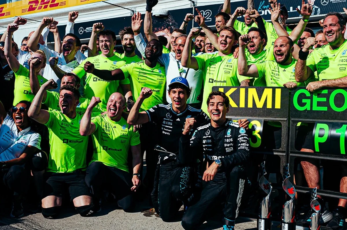 Команда Мерседес / фото: x.com/MercedesAMGF1