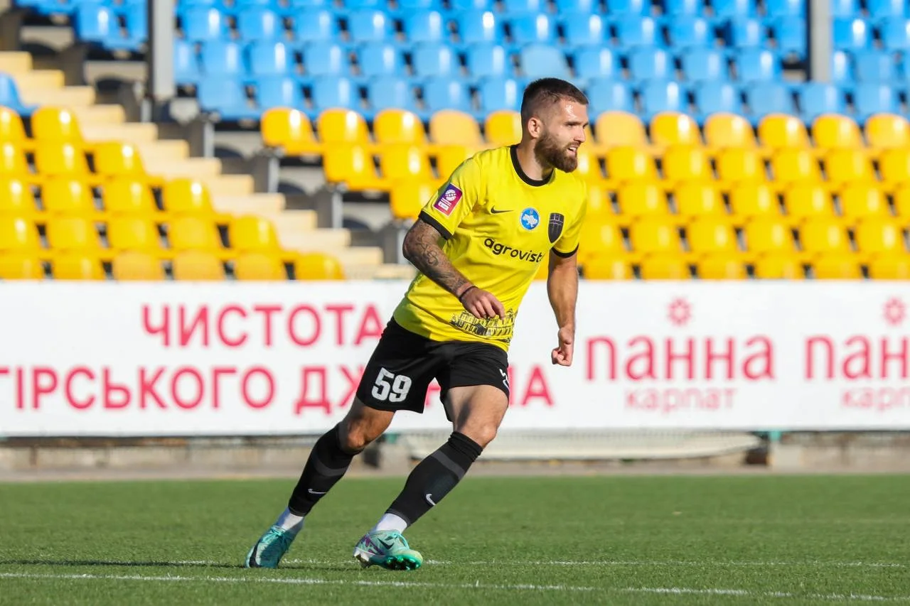 Артем Козак / ФК Александрия