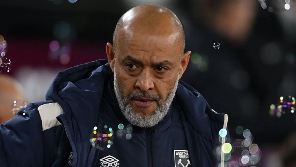 Нуну Эшпириту Санту / Paul Bocking/ProSports/Shutterstock