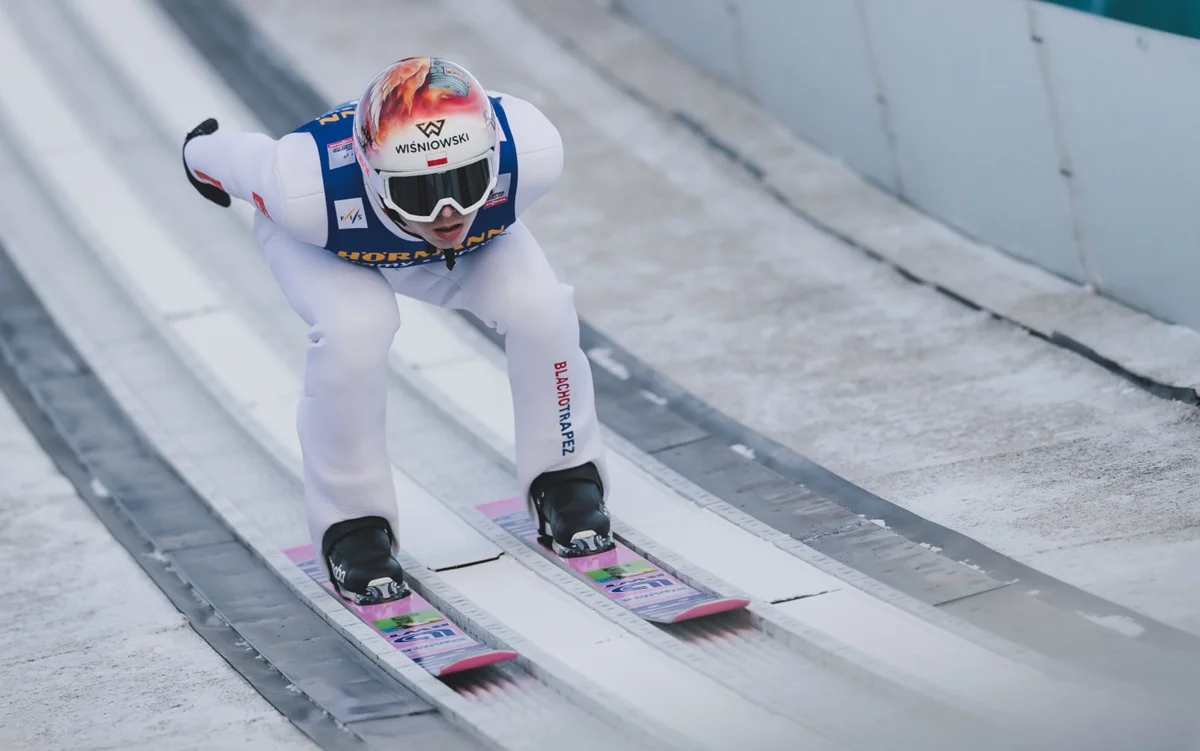 Екіпірування – головний елемент у стрибках з трампліна / фото: skijumping.pl