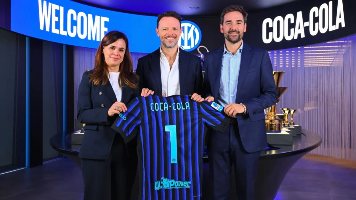 Интер начал сотрудничество с Coca-Cola / фото: ФК Интер