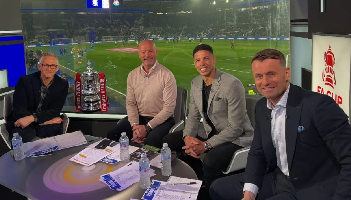 Шей Гівен (крайній праворуч) / Фото з https://www.instagram.com/no1shaygiven/