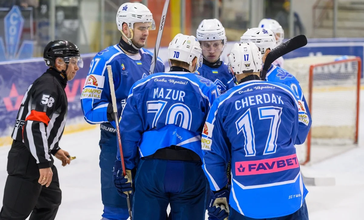 Сокіл здобув перемогу над Крижинкою / фото: ХК Сокіл
