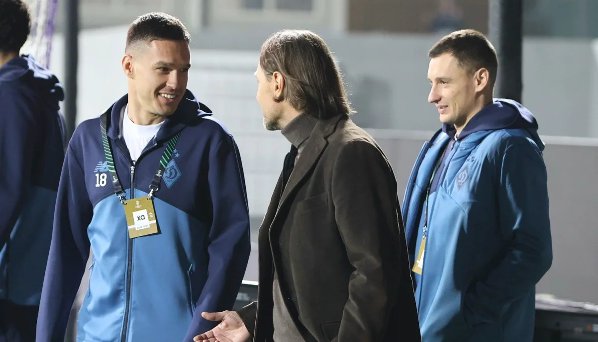 Тимчик, Костюк та Кабаєв / фото: ФК Динамо