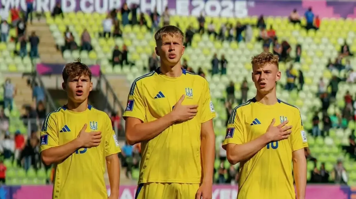 Александр Пищур (по центру) / УАФ