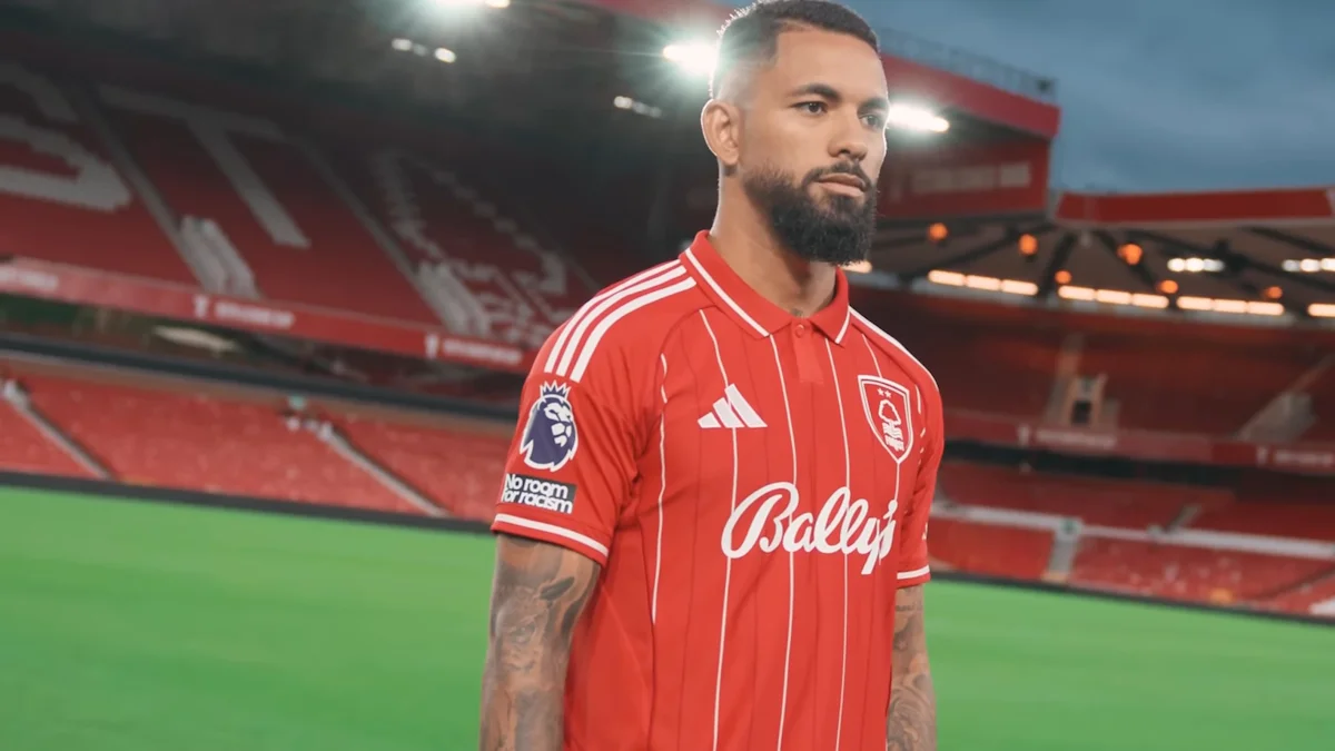 Дуглас Луїс / Скріншот