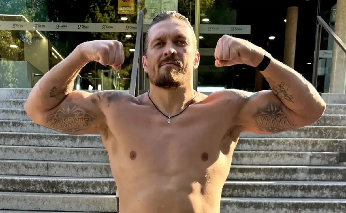 Александр Усик / фото: instagram.com/usykaa