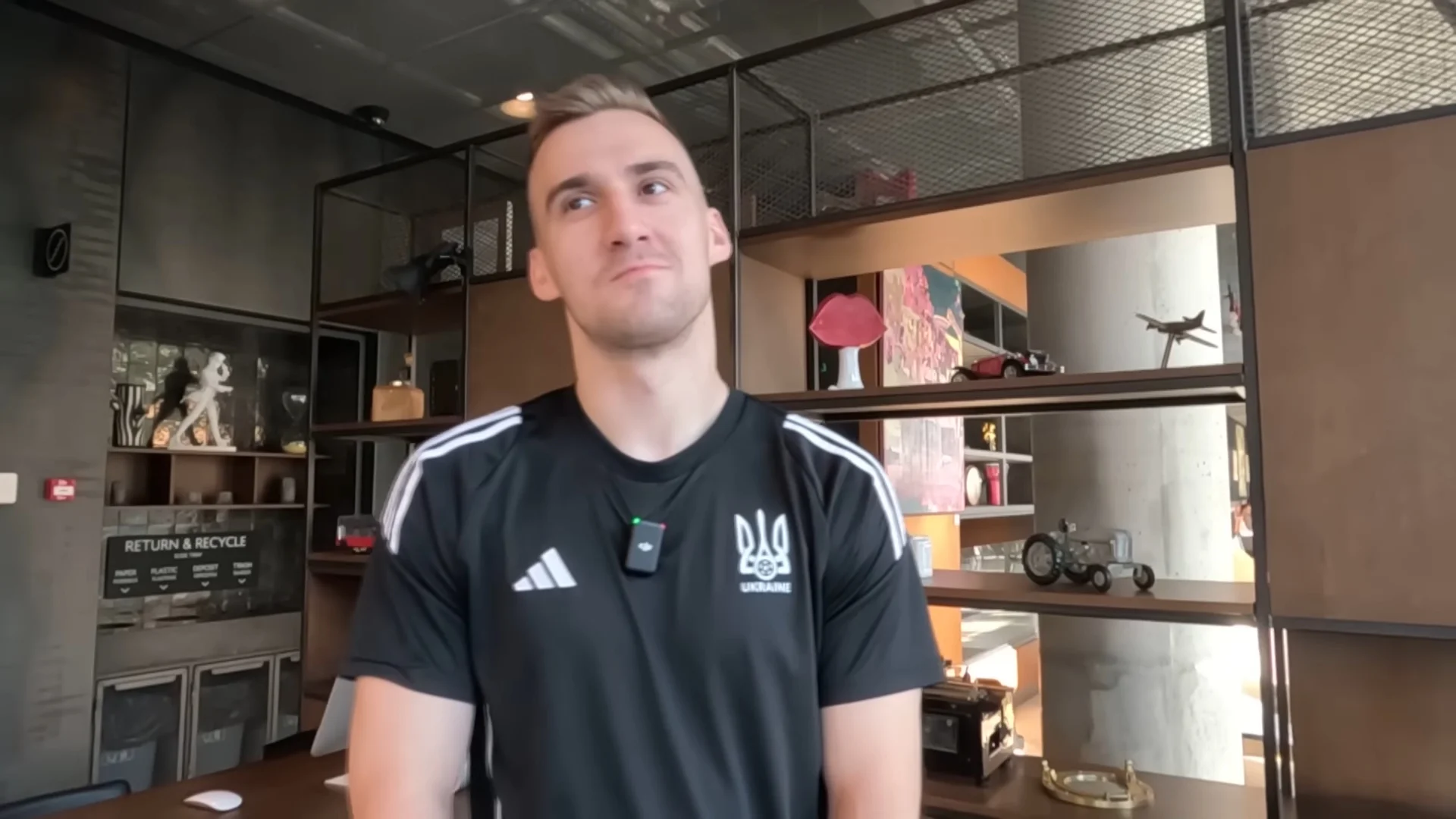 Ігор Чернявський / Скріншот