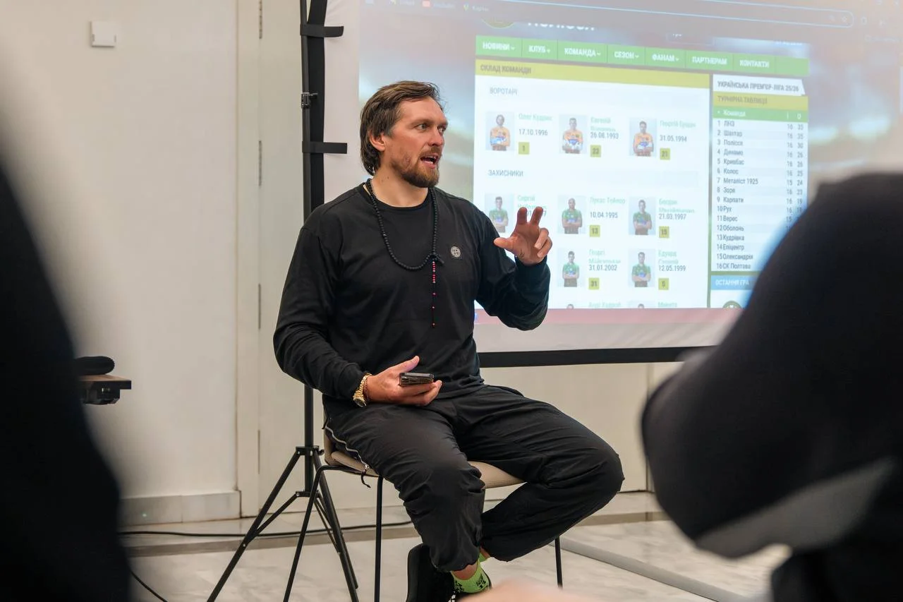 Олександр Усик / ФК Полісся