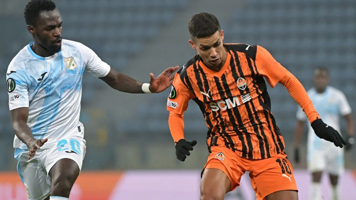 Педринью (справа) / фото: ФК Шахтер