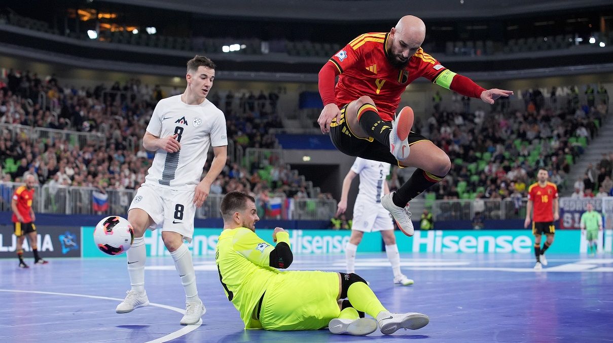 Бельгия – Словения – 4:5 / Photo by Oliver Hardt - UEFA/UEFA via Getty Images