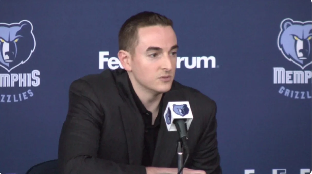 Роберт Пера / Скріншот