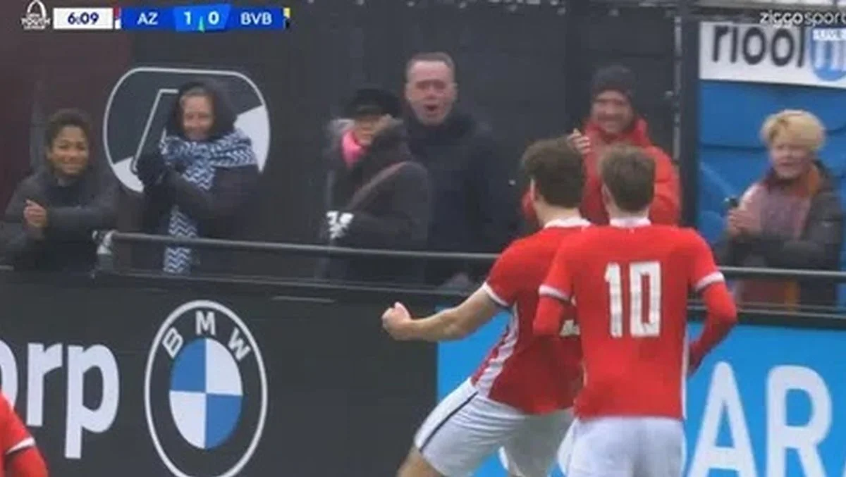 АЗ – Борусія Д / скріншот