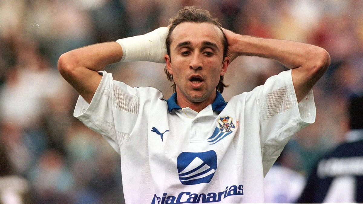 Хуанеле / Sara Simon