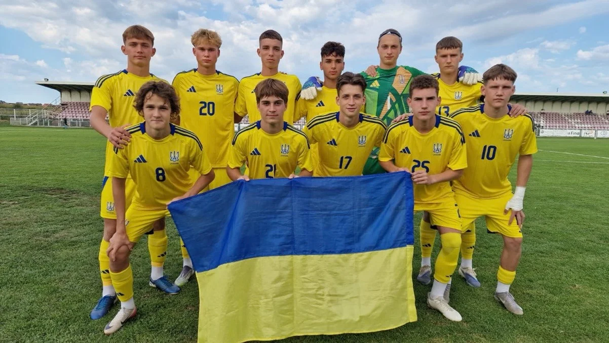 Игроки сборной Украины U-17 / фото: УАФ