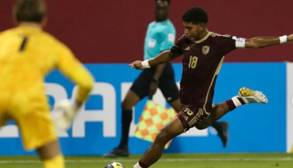 Роман Девіс / фото: Універсідад Сентраль де Венесуела