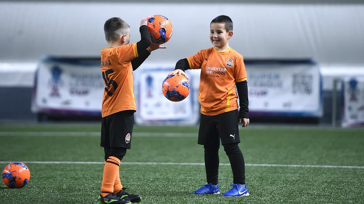 Діти на тренуванні Шахтаря / фото: ФК Шахтар
