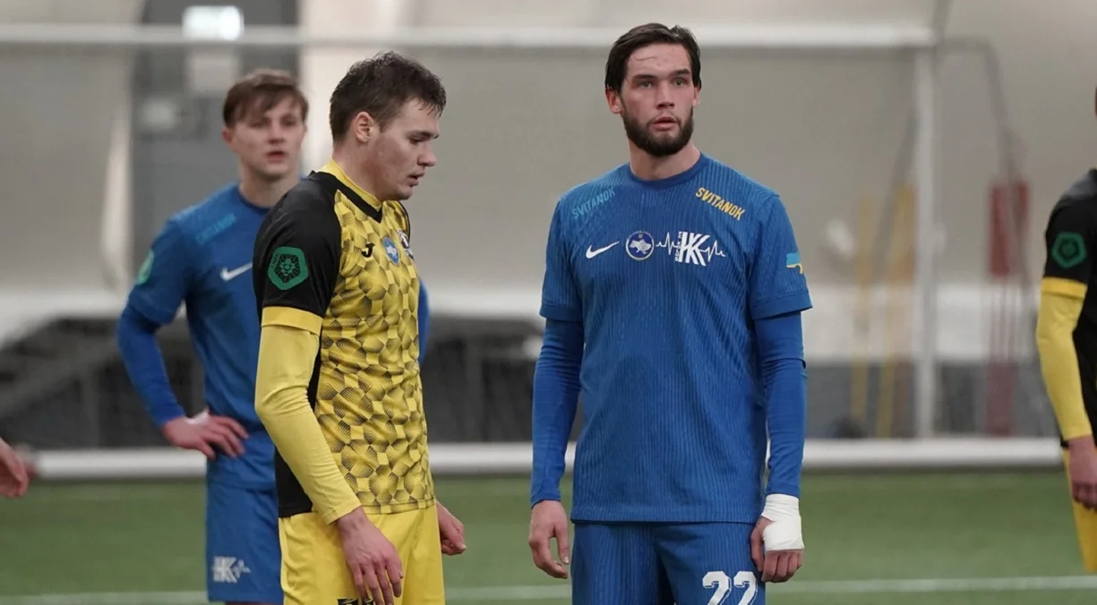 Данило Колесник (праворуч) / ФК Колос-2