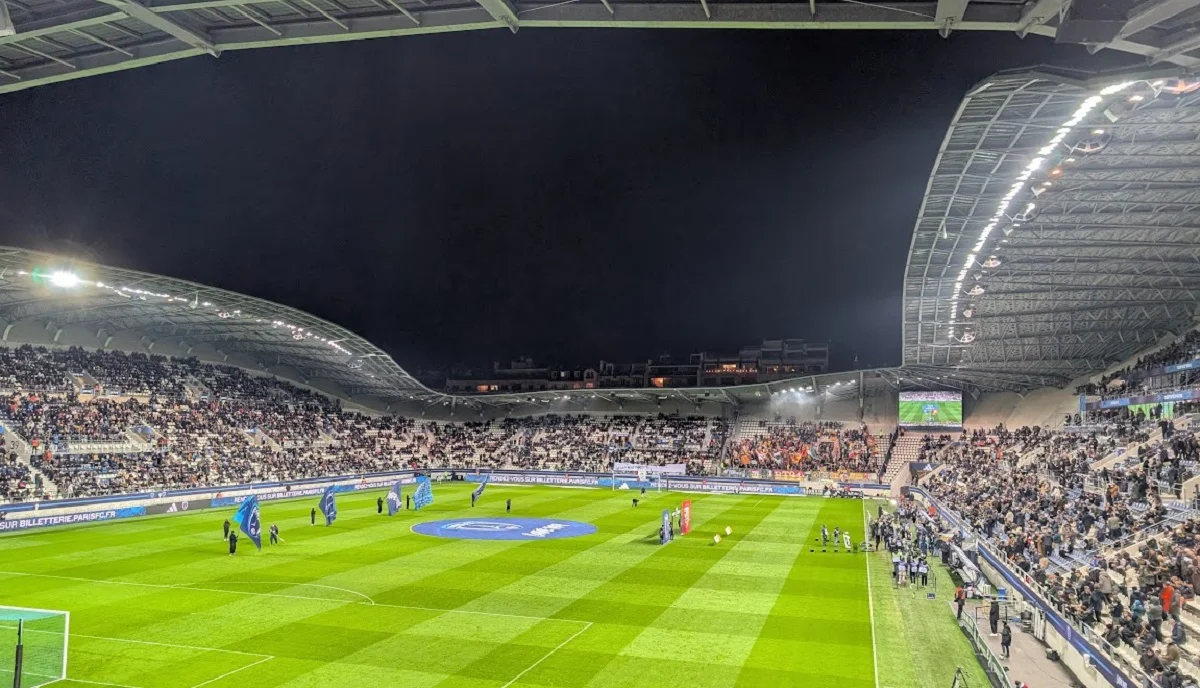 Жан Буен зсередини / Фото Марка Головченка