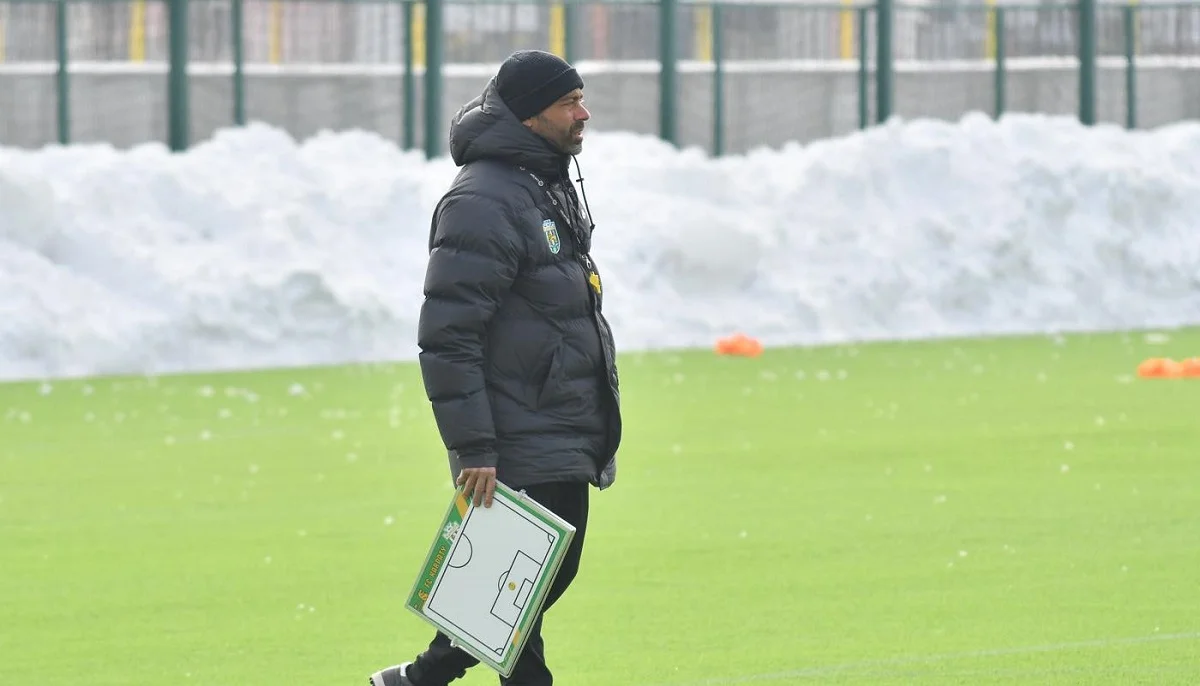 Франсиско Фернандес дебютирует в Украине матчем против Шахтера / ФК Карпаты