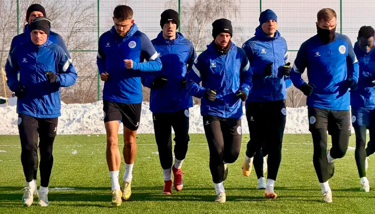 Игроки Кудровки во время тренировки / ФК Кудривка