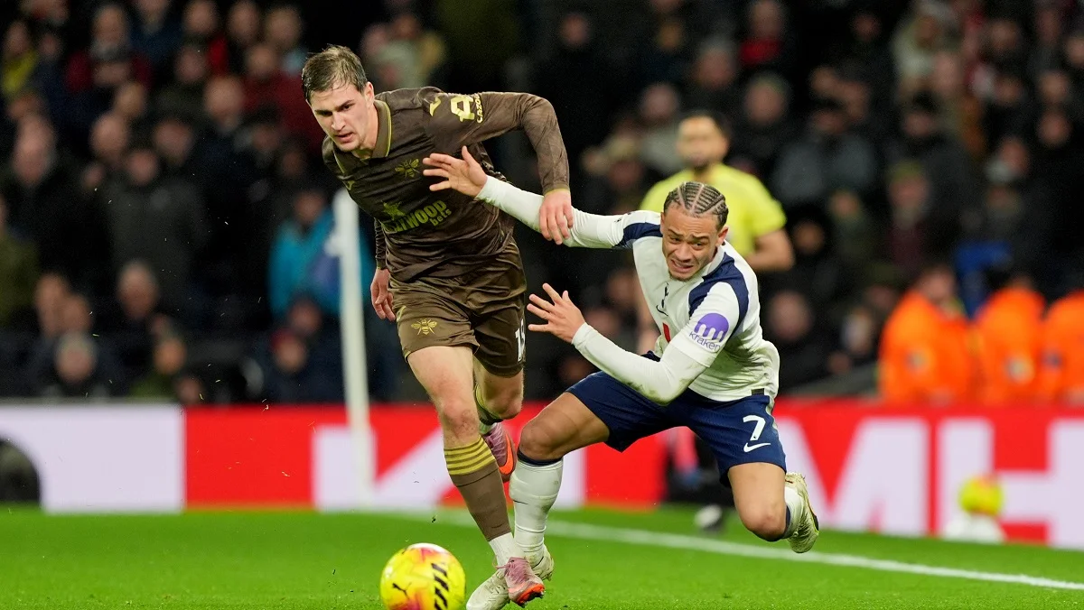 Тоттенхем вилетить з АПЛ чи підпише Ярмолюка? / фото Getty Images