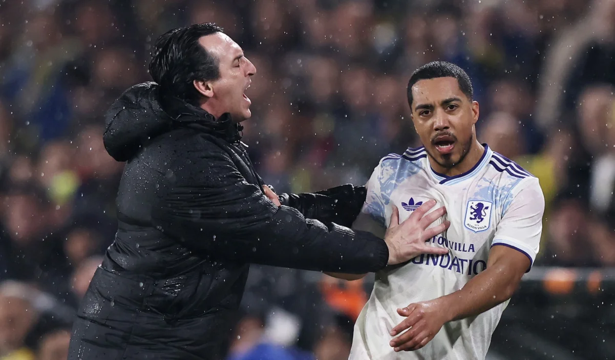 Унаї Емері штовхає Астон Віллу вперед / Getty Images