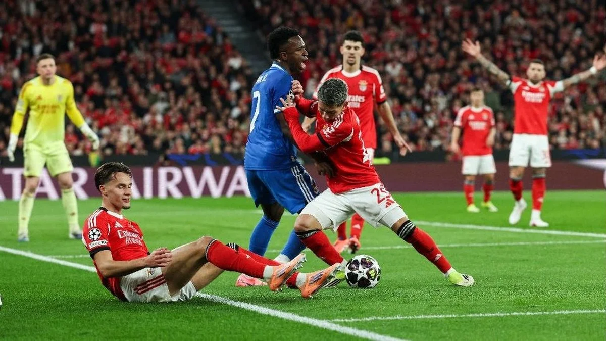 Винисиус Жуниор и Джанлука Престианни / EFE