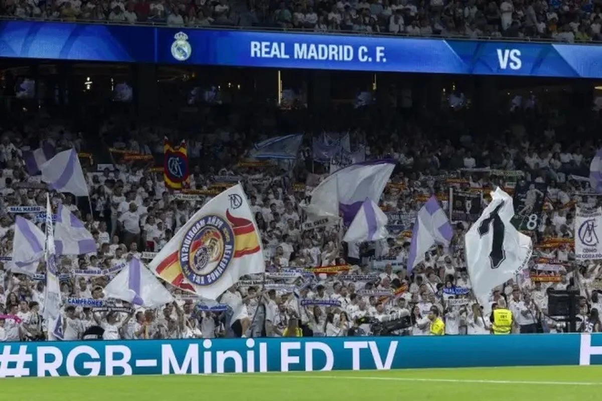 Фанаты Реала / Marca