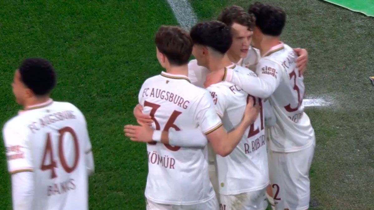 Аугсбург – Кельн – 2:0 / скриншот
