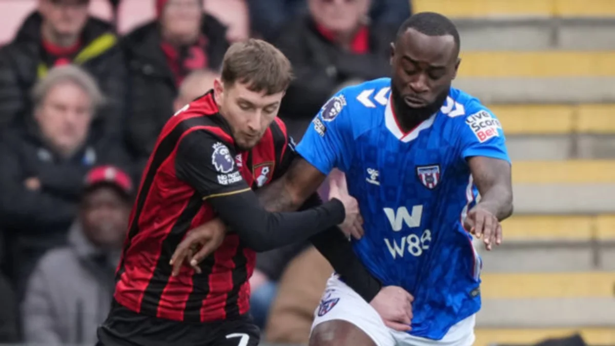 Фото к новости: Ярмолюк отдал передасист в битве с семью голами и чудо-камбэком, Миколенко победил Ньюкасл, Ливерпуль разбил Вест Хэм