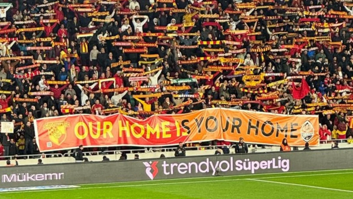 Фанаты Гёзтепе / Goztepeliler