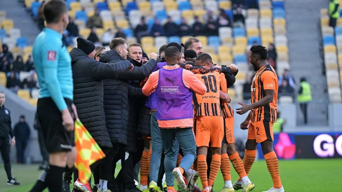 Игроки Шахтера / фото: ФК Шахтер