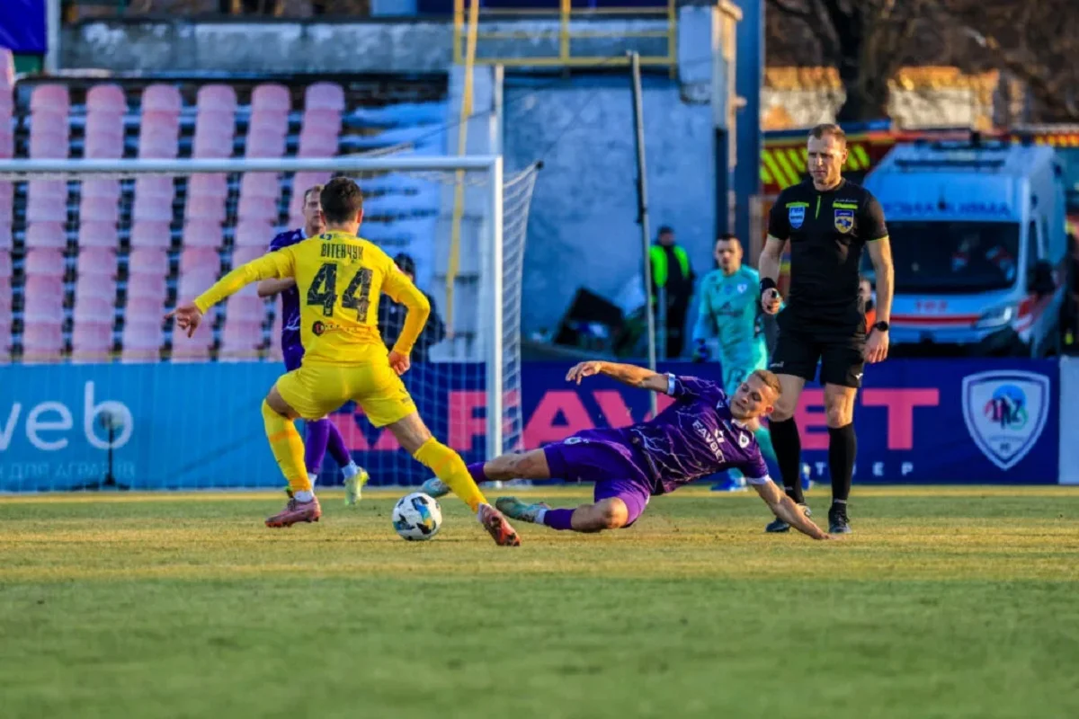 ЛНЗ – Буковина / ФК ЛНЗ