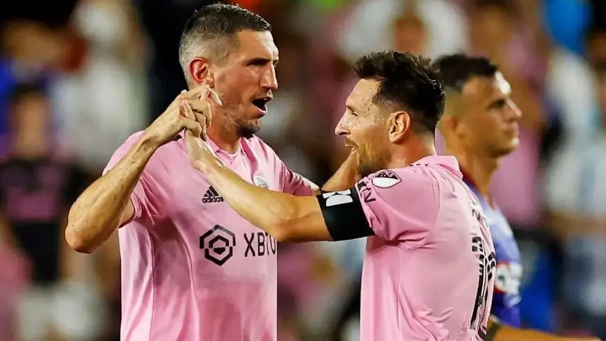 Сергій Кривцов і Ліонель Мессі / Getty Images